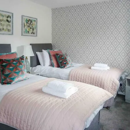 Holiday home Luxury Canalside In Leeds *