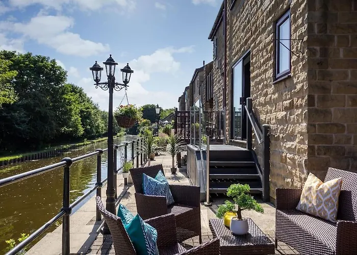 Сasa de vacaciones Luxury Canalside In *